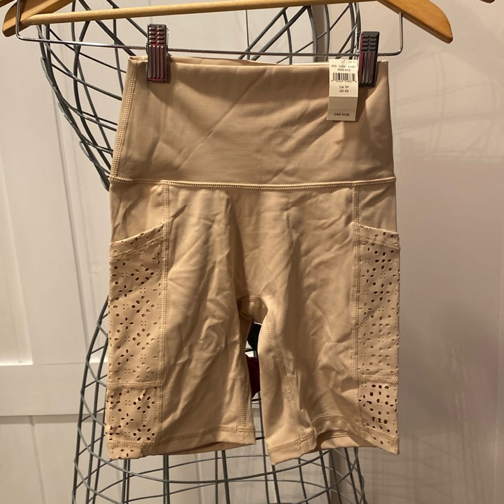 NWT bike shorts
